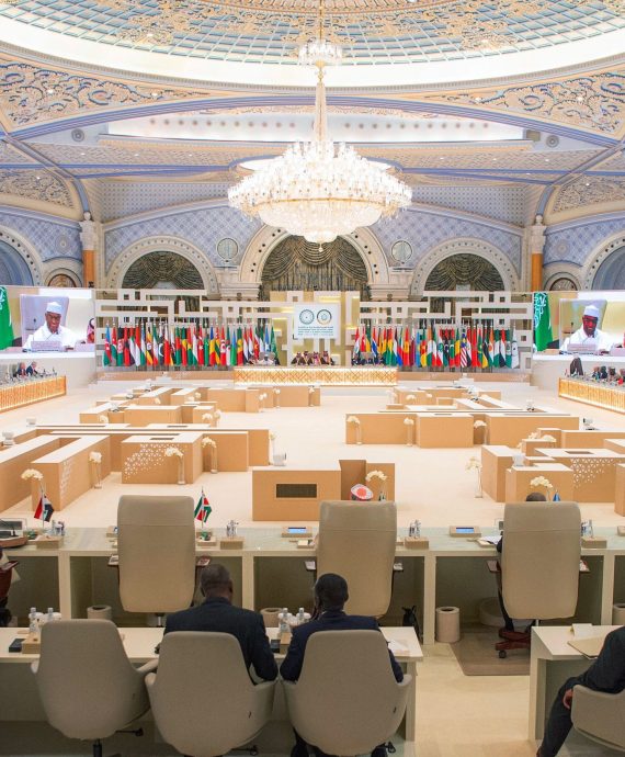 11gulf-iran01-photo-hmpj-mediumSquareAt3X